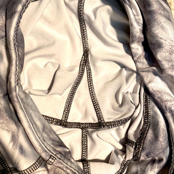 RBX marble leggings with pockets. Size small. - Picture 7 of 7